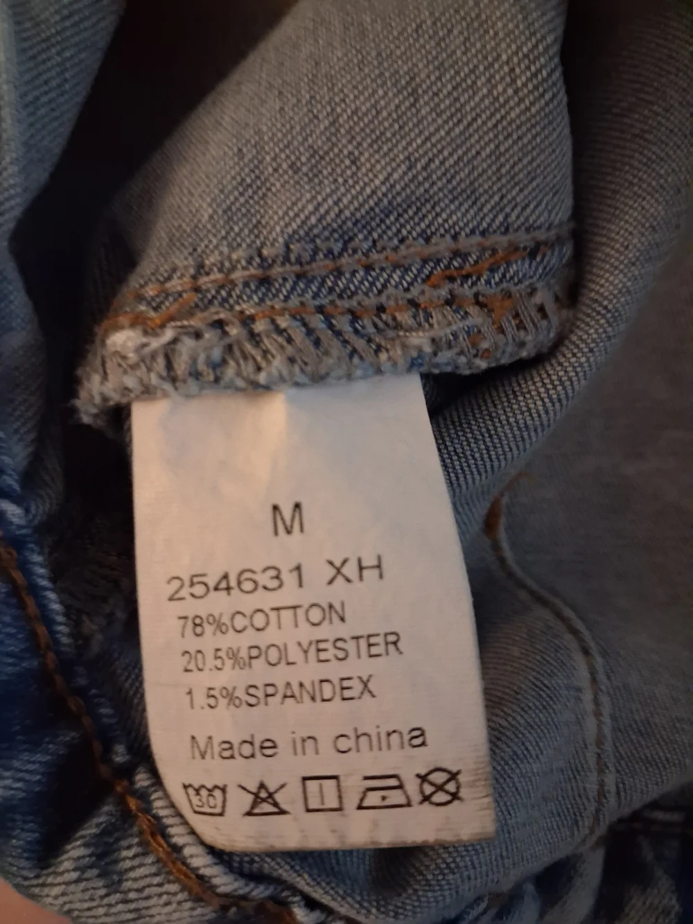 Flamingals Light Wash Denim Cargo Shorts - Picture 7 of 7
